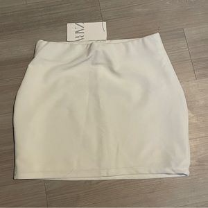 White Zara mini skirt